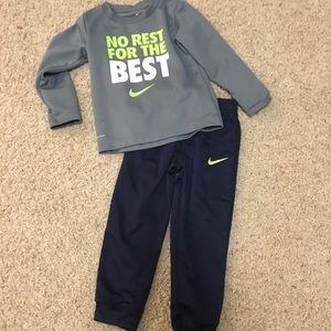 Toddler Nike outfit 3t
